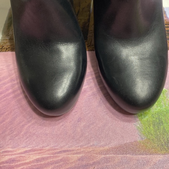 🖤Michael Kors Janice Leather Tall Boots in black color. - Picture 8 of 15